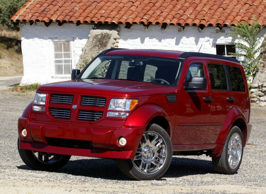  Dodge Nitro R/T 2006 года  (фото 4 из 36)